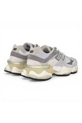 Sneaker donna New Balance 9060 colore grigio. NEW BALANCE | U9060-GRY
